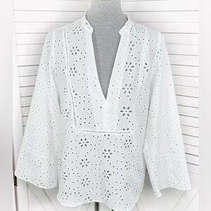 ZARA White Eyelid V Neck Bell Sleeve Cotton Top